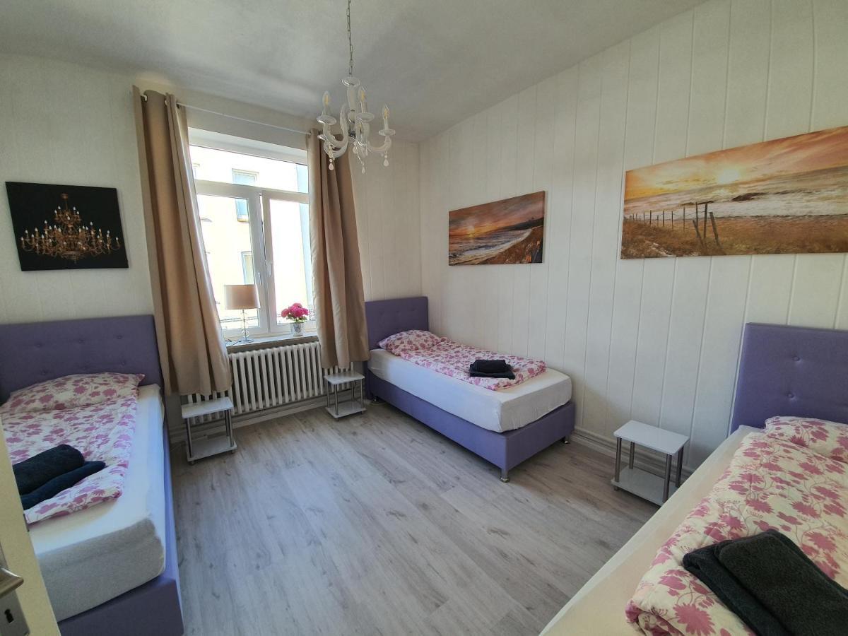 Husum Zentrum Bis 7 Personen. Екстер'єр фото